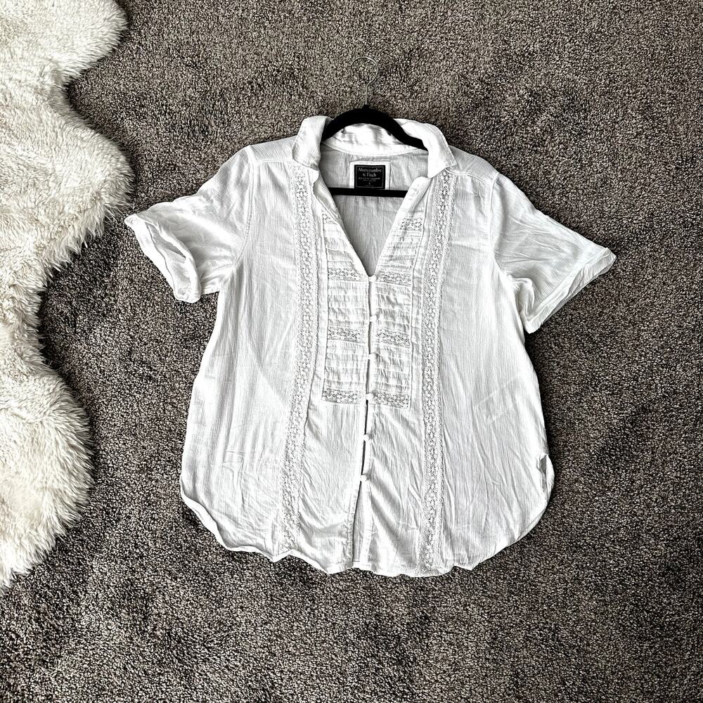 Abercrombie & Fitch Button Front Shirt With Lace Detail Size Medium